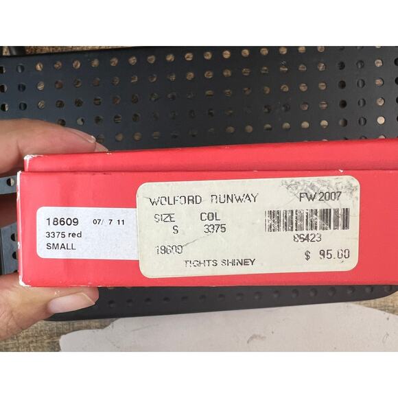 Valentino x Wolford Red Tights Shiny FW2007 Size S Sealed Vintage Hosiery - Picture 5 of 7